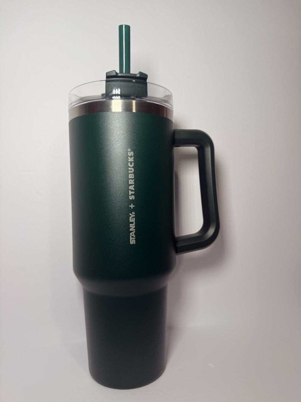 Stanley X Starbucks Taiwan 25th ANNIVERSARY GREEN OG Quencher Tumbler BNWT